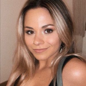 Meet your Posher, Mackenzie